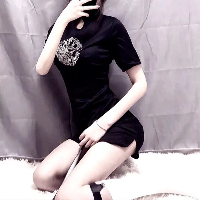 小猫钓鱼海报